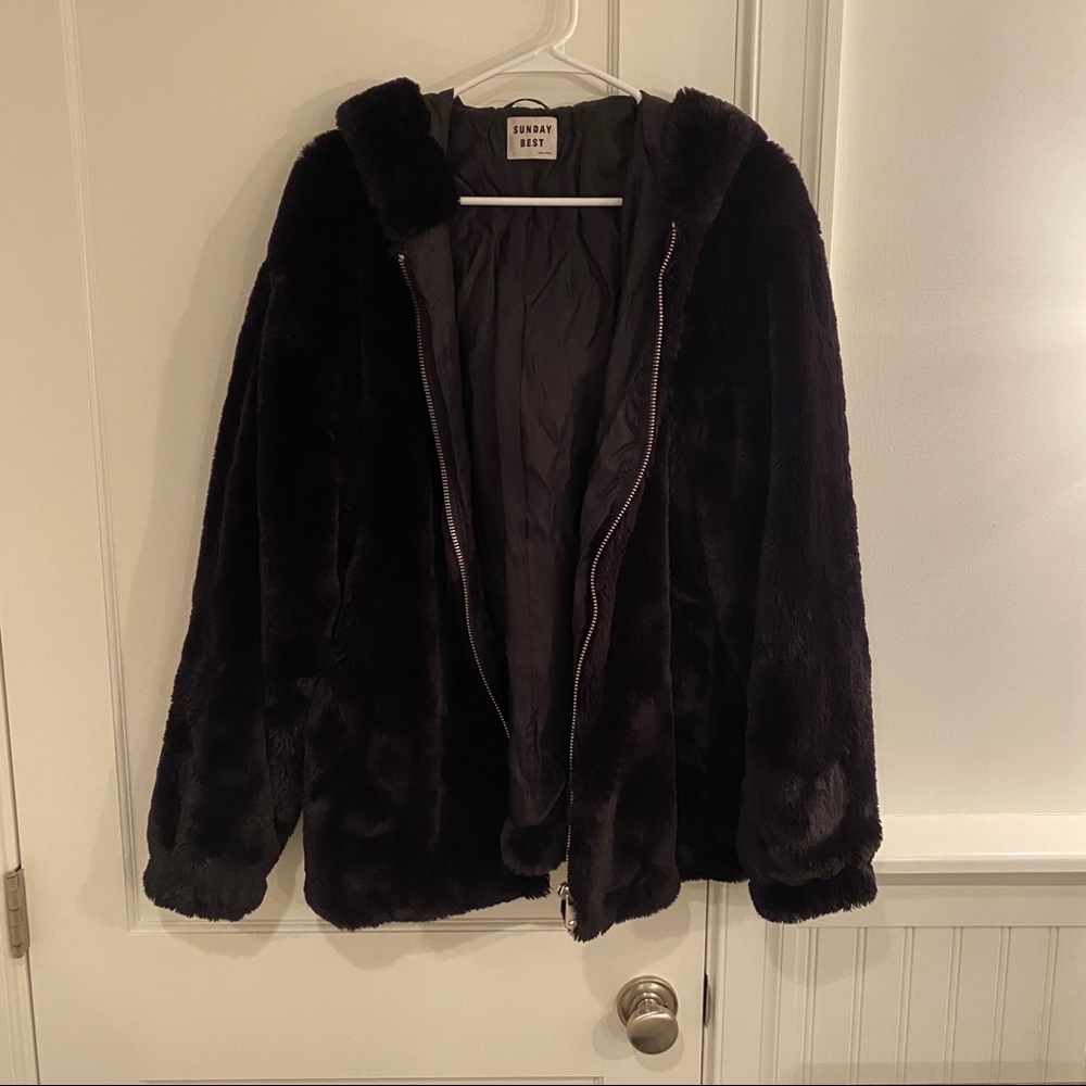 Aritzia faux fur jacket